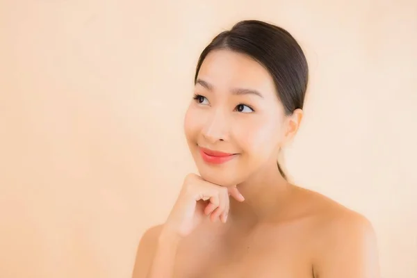 Portret Mooie Jonge Aziatische Gezicht Vrouw Met Schoonheid Spa Wellness — Stockfoto