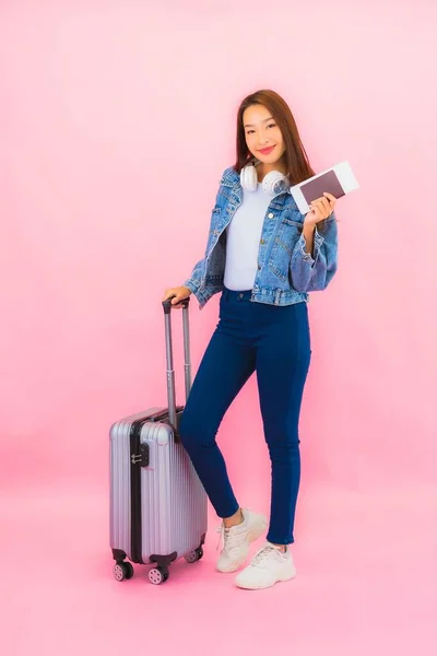 Retrato Bonito Jovem Asiático Mulher Mochila Bagagem Com Câmera Pronta — Fotografia de Stock