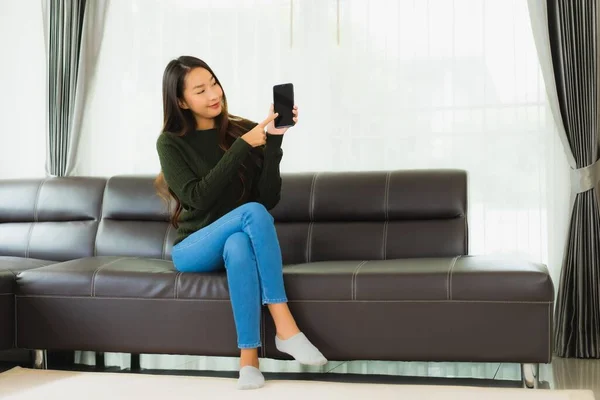 Portrait Beautiful Young Asian Woman Use Smart Mobile Phone Cellphone — Stock Photo, Image