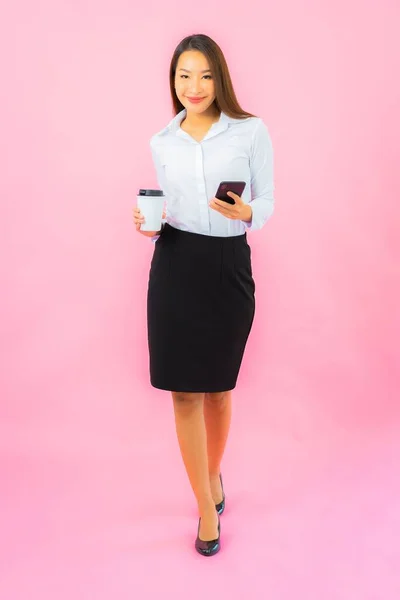 Portrait Beautiful Young Asian Woman Use Smart Mobile Phone Pink — Stock Photo, Image