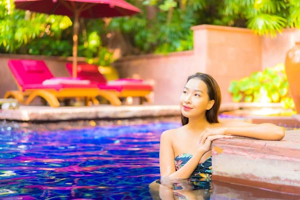 Portrait Beautiful Young Asian Woman Relax Smile Enjoy Leisure Swimming — Stock Photo, Image