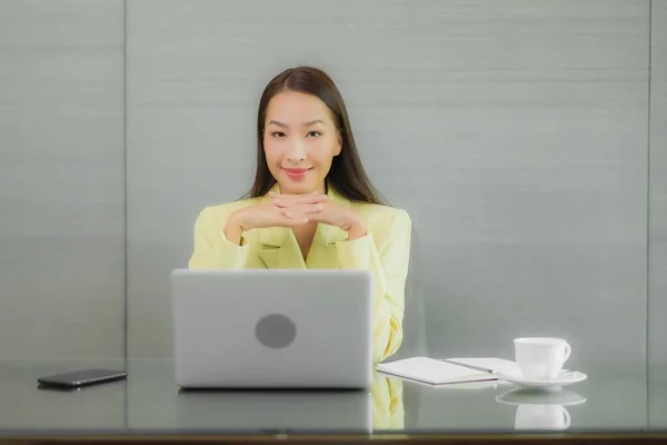 Portrait Beautiful Young Asian Woman Use Computer Laptop Smart Mobile — Stock Photo, Image