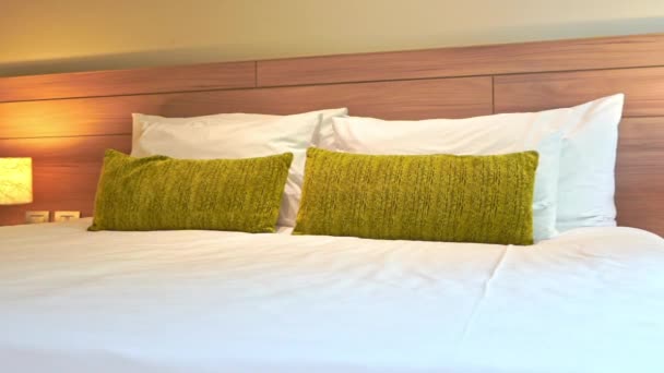 Mooi Luxe Slaapkamer Interieur Hotel Resort — Stockvideo