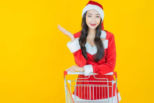 Retrato Bonito Jovem Asiático Mulher Desgaste Natal Traje Com Carrinho — Fotografia de Stock