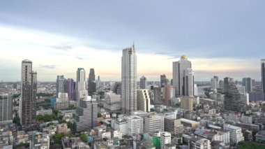 Kuala Lumpur şehrinin hızlandırılmış görüntüleri