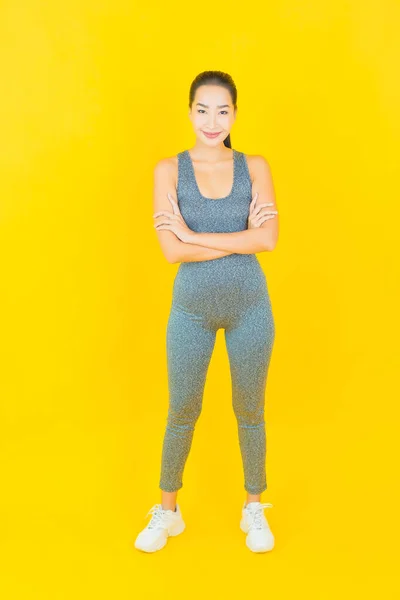 Portrait Belle Jeune Femme Asiatique Avec Des Vêtements Sport Prêt — Photo