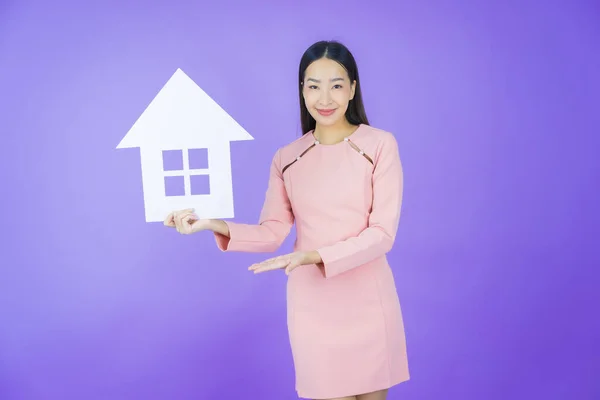 Porträt Schöne Junge Asiatische Frau Mit Haus Oder Hause Papier — Stockfoto