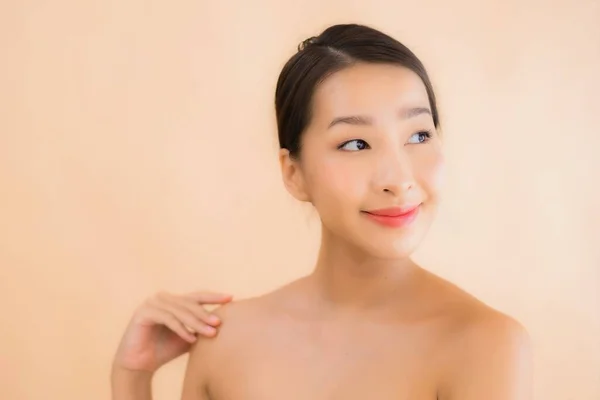 Portrait Belle Jeune Asiatique Visage Femme Avec Beauté Spa Bien — Photo