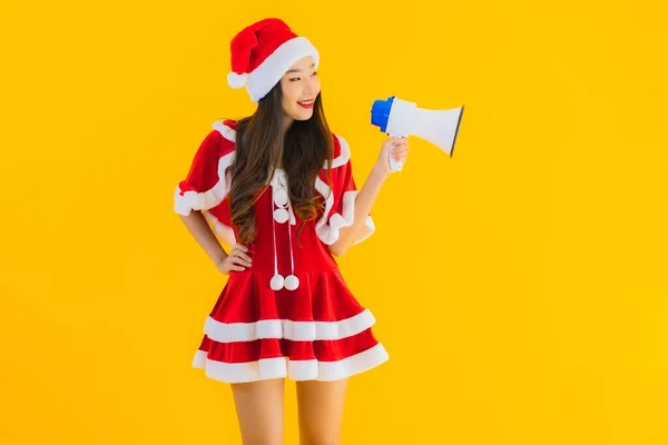 Ritratto Bella Giovane Donna Asiatica Indossare Abiti Natale Cappello Utilizzare — Foto Stock
