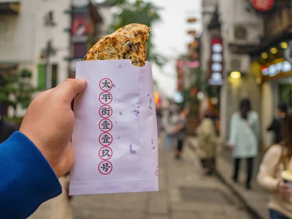 Changsha China October 2018 Unacquainted Tourist Hand Holding Hunan Traditional — Stock Photo, Image