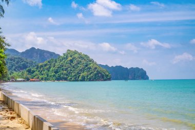 Beautiful seascape and Endless horizon at Ao nang beach in krabi city Thailand.Krabi - in southern Thailand is one of the most relaxing places on the planet