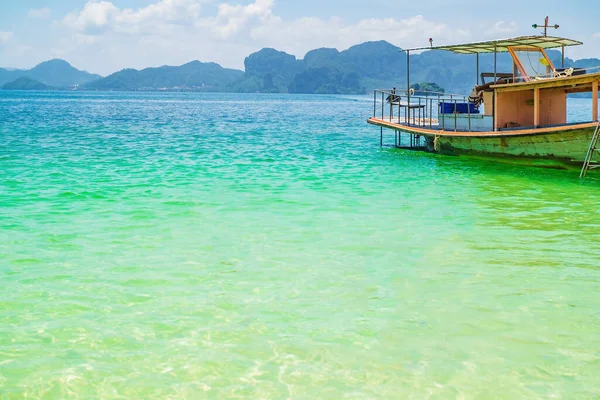 Bela Paisagem Marinha Idílica Areia Branca Ilha Koh Poda Cidade — Fotografia de Stock