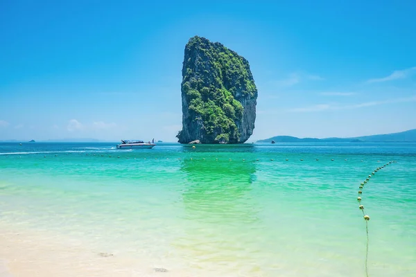 Bela Paisagem Marinha Idílica Areia Branca Ilha Koh Poda Cidade — Fotografia de Stock