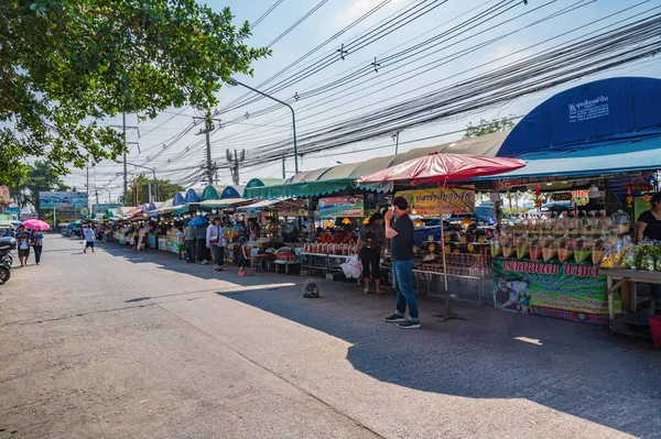 Ayutthaya Tayland Aralık 2019 Ayutthaya Tayland Tarım Merkezi Pazarında Yürüyen — Stok fotoğraf
