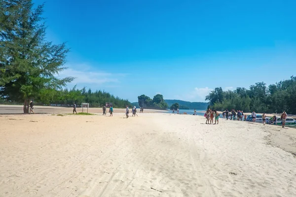 Krabi Tailândia Julho 2017 Mulher Desconhecida Nang Praia Com Bela — Fotografia de Stock