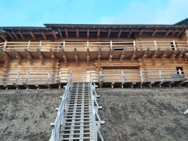 CIRCA FEBRUARY 2021 - 'Antik Kyiv' Parkı V-XIII yüzyıllarına ait ahşap kalenin tam ölçekli bir ortaçağ kentidir..