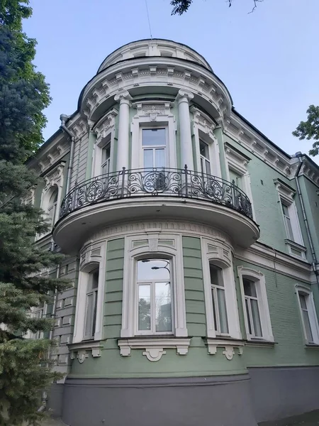 Hermoso Edificio Abandonado Construido Estilo Moderno Arquitectónico Ucraniano Uam Finales — Foto de Stock
