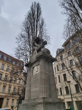 Gündüzleri Berlin 'in sokakları ve evleri, gri günler