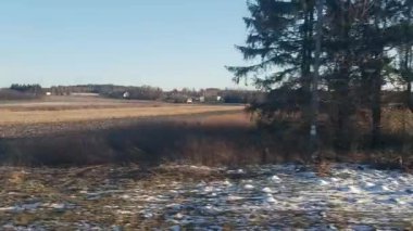 Polonya demiryolu ile bahar başında Polonya 'ya seyahat