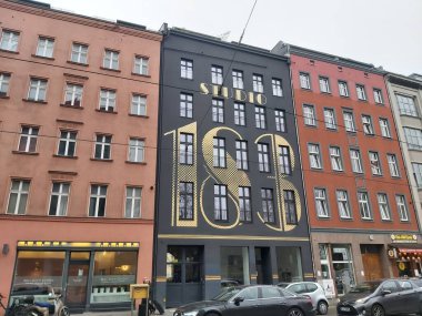 Berlin, Almanya 21 / 03 / 2022 - Berlin 'deki Sokaklar ve Binalar