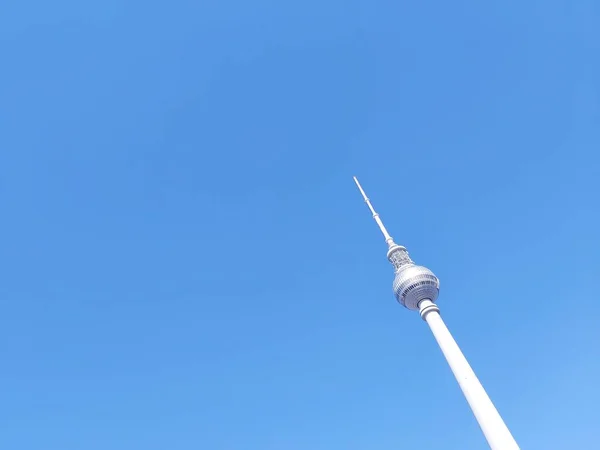 Berliner Fernsehturm Берлинская Телебашня — стоковое фото