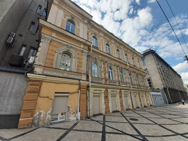  Kyiv şehrinin mimarisi, Ukrayna