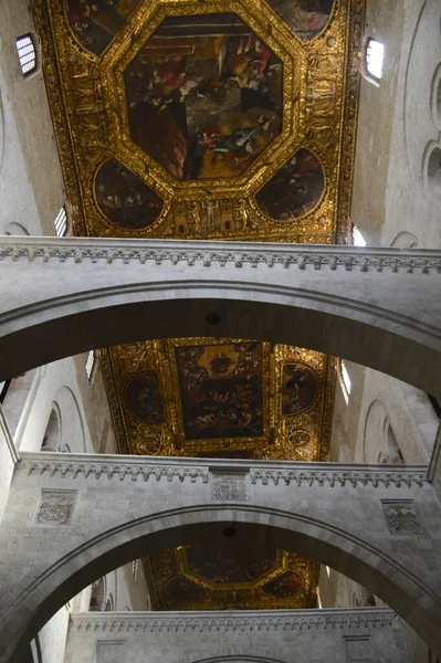 Interior Igreja Cidade Bari Itália Europa — Fotografia de Stock