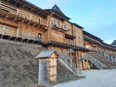 Eski Rus şehri Kyivan 'ın yeniden inşası. Ukrayna, Kyiv yakınlarında.