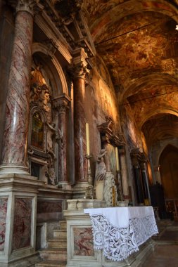 Mantova, Lombardy, İtalya 'daki katedralin içi