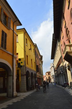 Pesaro, İtalya - 6 Ekim 2017: Pesaro, İtalya sokak manzarası