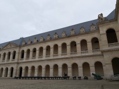 Eglise du Dome Les Invalides veya Ulusal Sakatlar Konutu. Napolyon 'un Paris' teki mezarı. Fransa, Avrupa. 