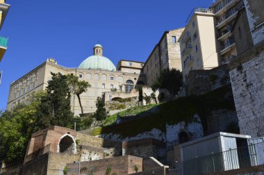 Bari şehir mimarisi, İtalya, Avrupa