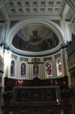 Pesaro, İtalya 'daki katedralin içi