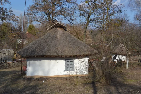 Pereyaslav Ukraina Pemandangan Melihat Rumah Tanah Liat Kuno Dengan Atap — Stok Foto