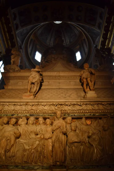 Het Interieur Van Kathedraal Bolonga Italië — Stockfoto
