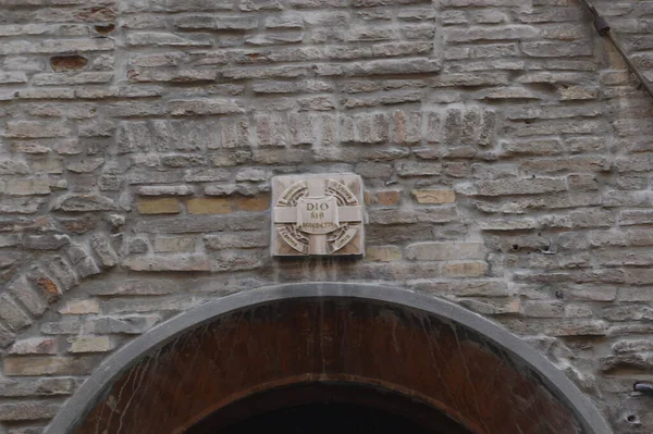Güzel Bir Ortaçağ Taş Binasının Ayrıntıları — Stok fotoğraf