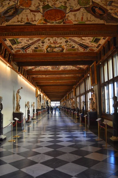 Uffizi Galerisi, birincil Sanat Müzesi Floransa Toskana, İtalya