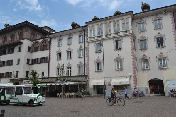 Sightseeing Spårvagn Stadens Gata Bolzano Italien Europa — Stockfoto