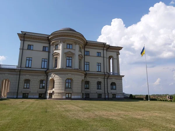 Kyrylo Rozumovskyi, Baturyn, Ukrayna Hetman Sarayı manzarası