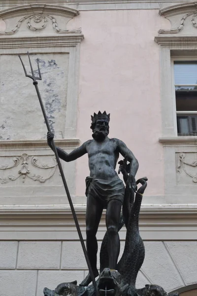 意大利博尔扎诺市和欧洲的雕塑 — 图库照片
