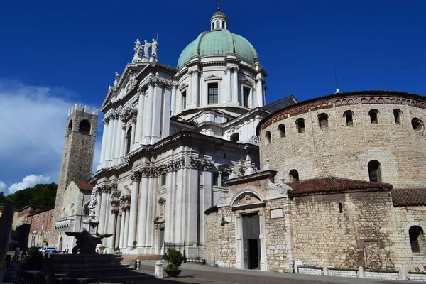 Brescia şehir tarihi mimarisi, Lombardy, İtalya