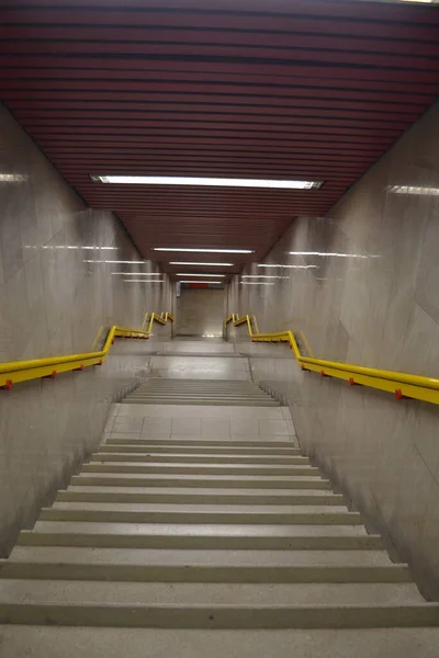 Couloir Vide Avec Escalier — Photo