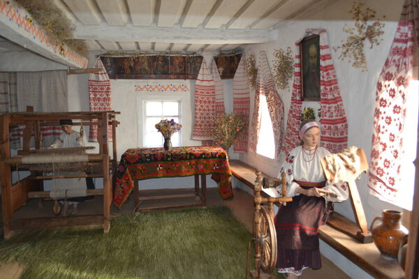 Pereyaslav-Khmelnitsky, Ukraine: Traditional interior of the old Ukrainian hut in the museums of folk architecture, Pereyaslav-Khmelnitsky