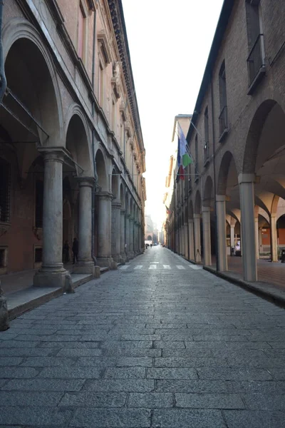 Bolonya şehir mimarisi, İtalya, Avrupa