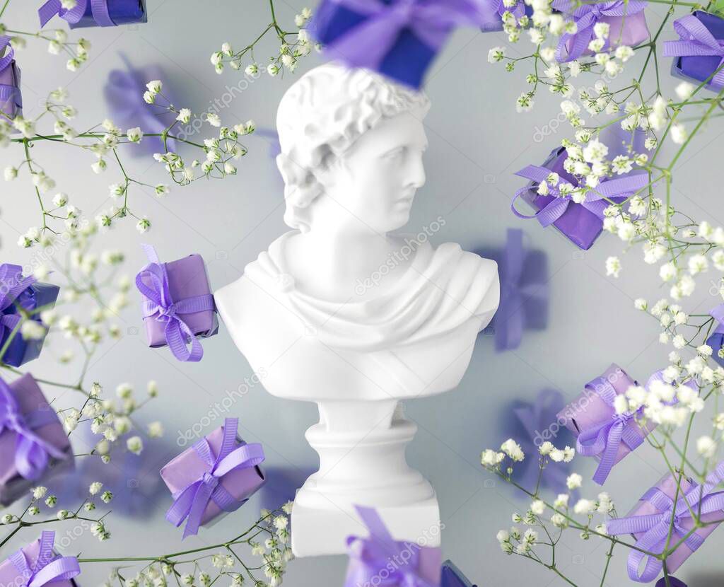 Aesthetics of Ancient Greece, bust with gift boxes in trendy lilac color