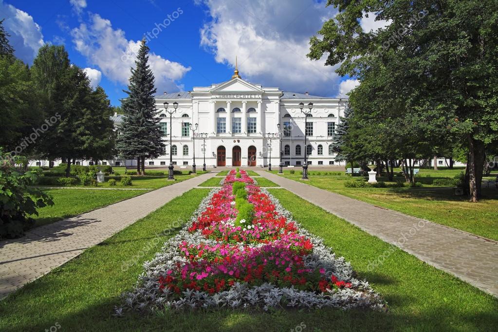 Main building of Tomsk State University, Russia — Stock Photo
