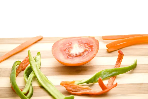 Tomat med skivad paprika — Stockfoto