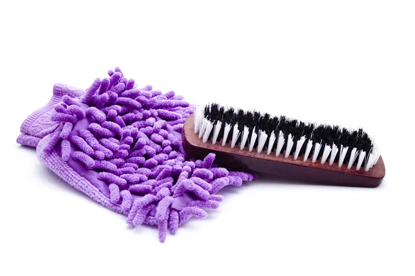 Stofdoek en borsteltje voor het schoonmaken van het huis — Stockfoto