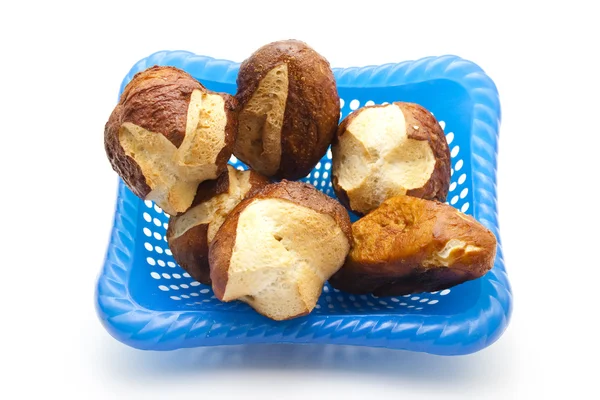 taze pişmiş lye ekmek rulo ve küllü su sopa