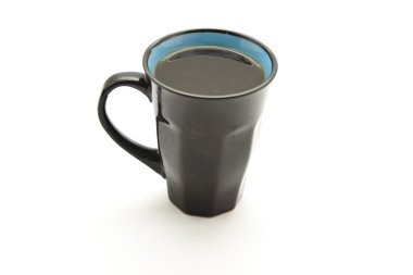 Kahve fincanında sıcak kahve.